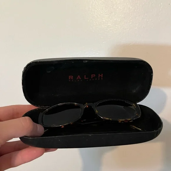 Ralph Lauren Sunglasses - Picture 5 of 7